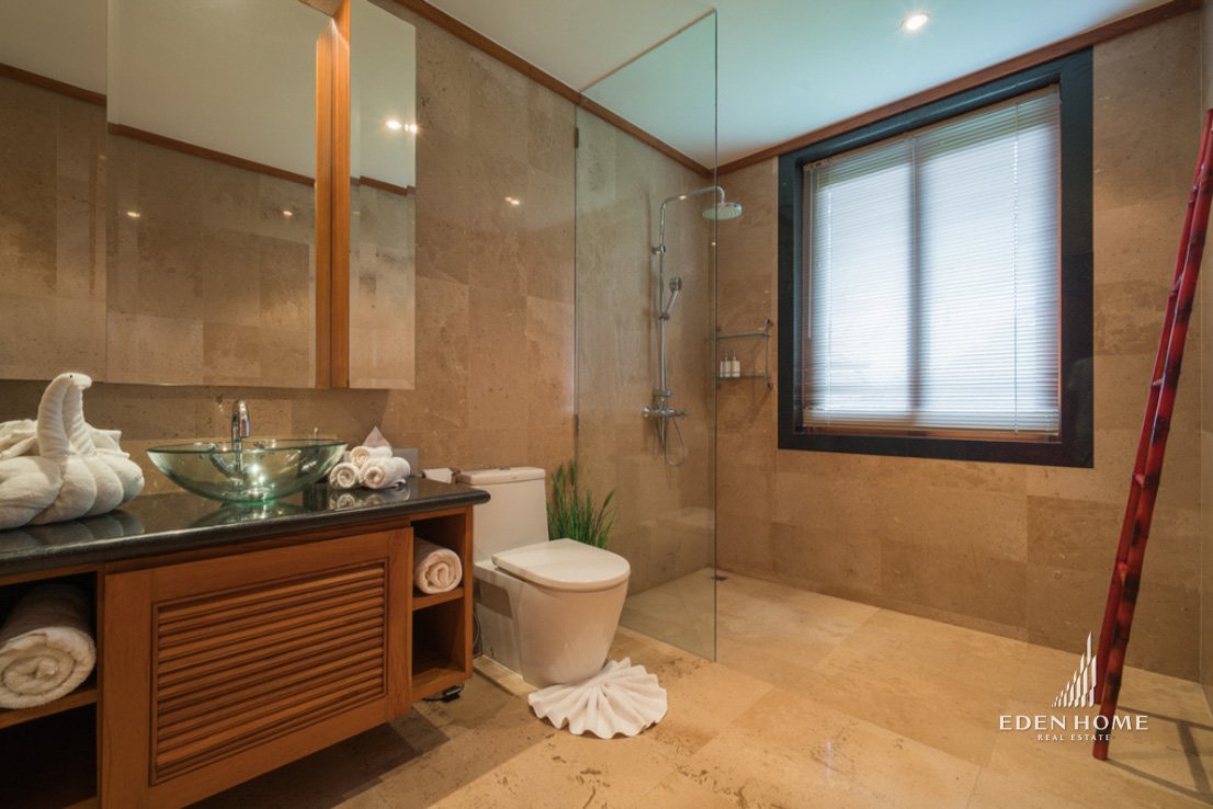 Panoramic Ocean View Villa in Surin