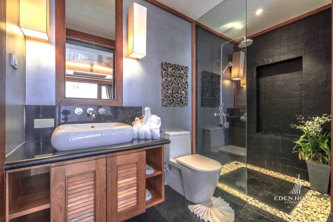 Panoramic Ocean View Villa in Surin