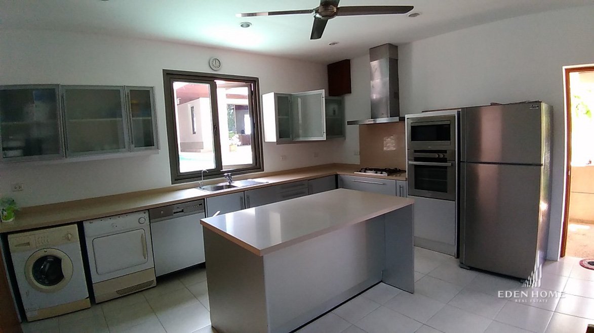 5-Bed Beach House at Natai Beach