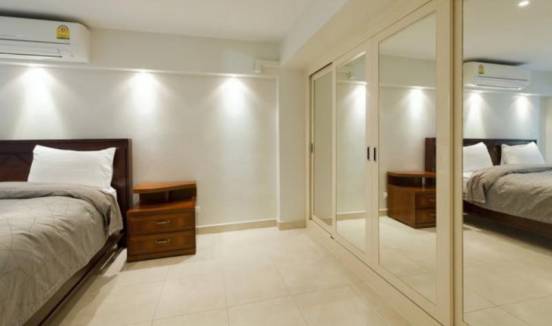 2 Bedroom Seaview Condo,Patong